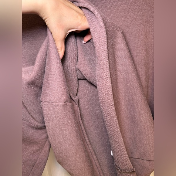 Aerie - Oversized Baggy Long Sleeve Turtleneck Cozy Mauve Cowl Neck Sweater - Picture 6 of 6